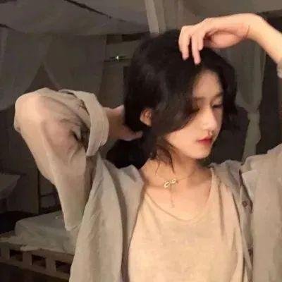 化身酒剑仙，和校花煮酒论剑